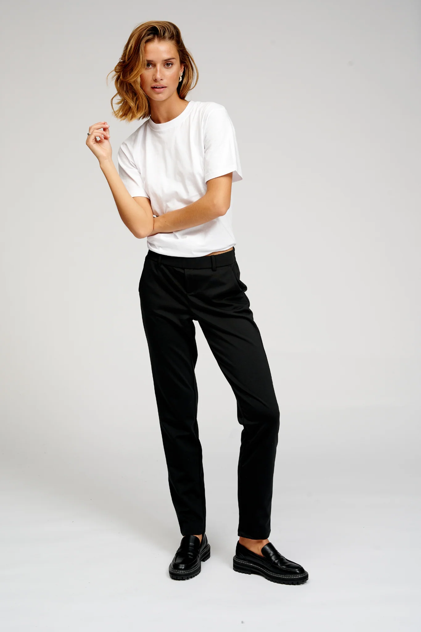 Haylie Pants - Noir – Image 2