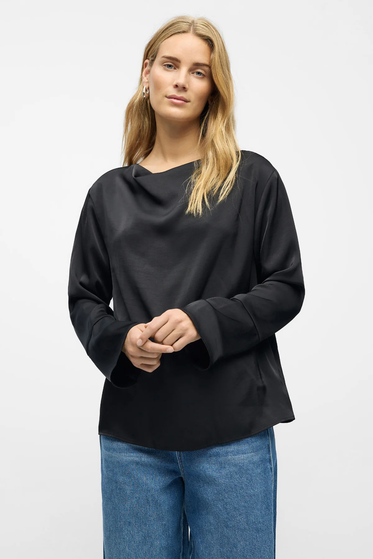 Top en cascade de piment - noir