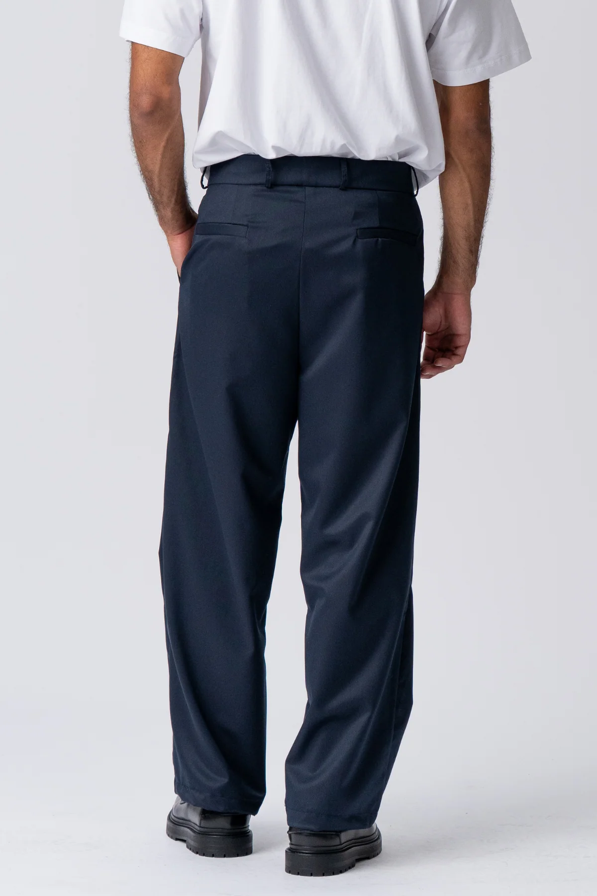Costume large plissé Pants - Marine – Image 4