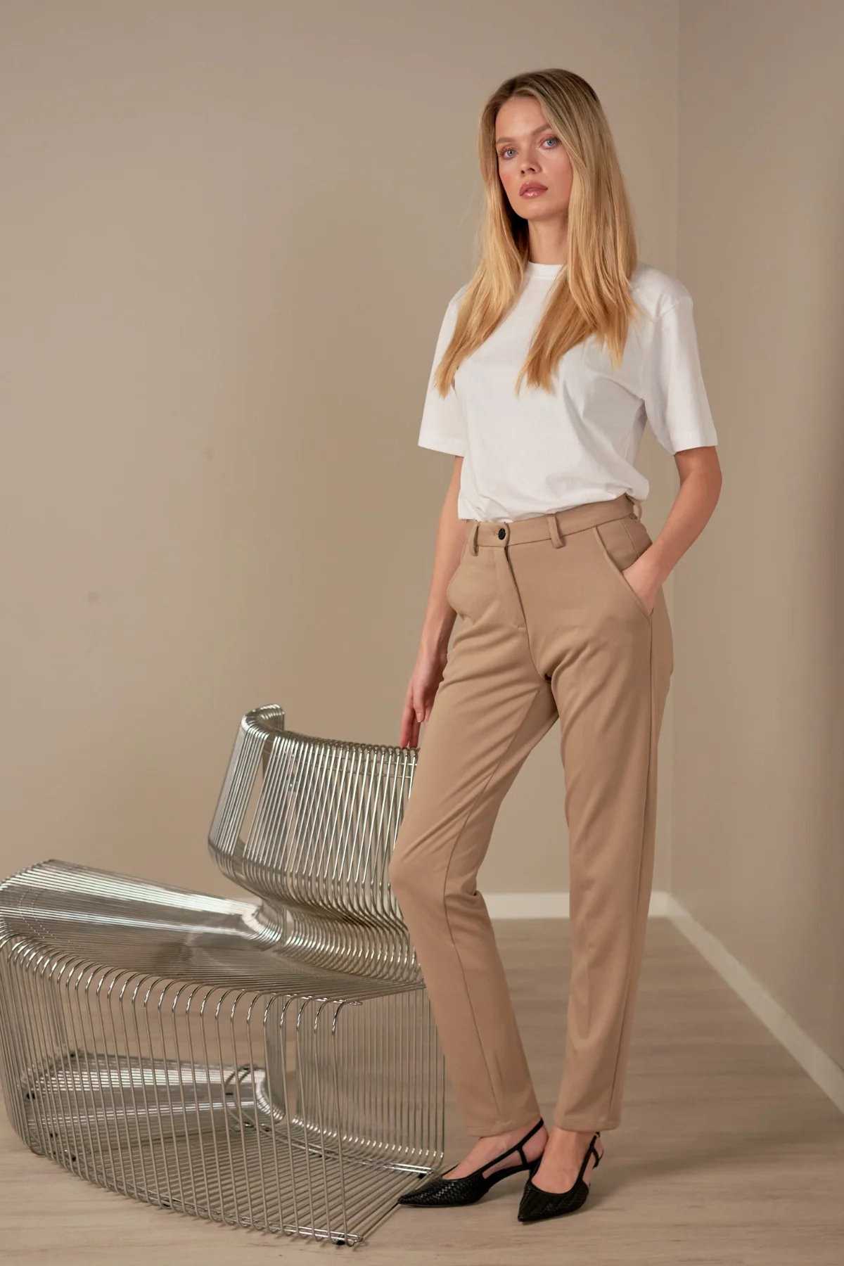 The Original Performance Pants - beige – Image 3