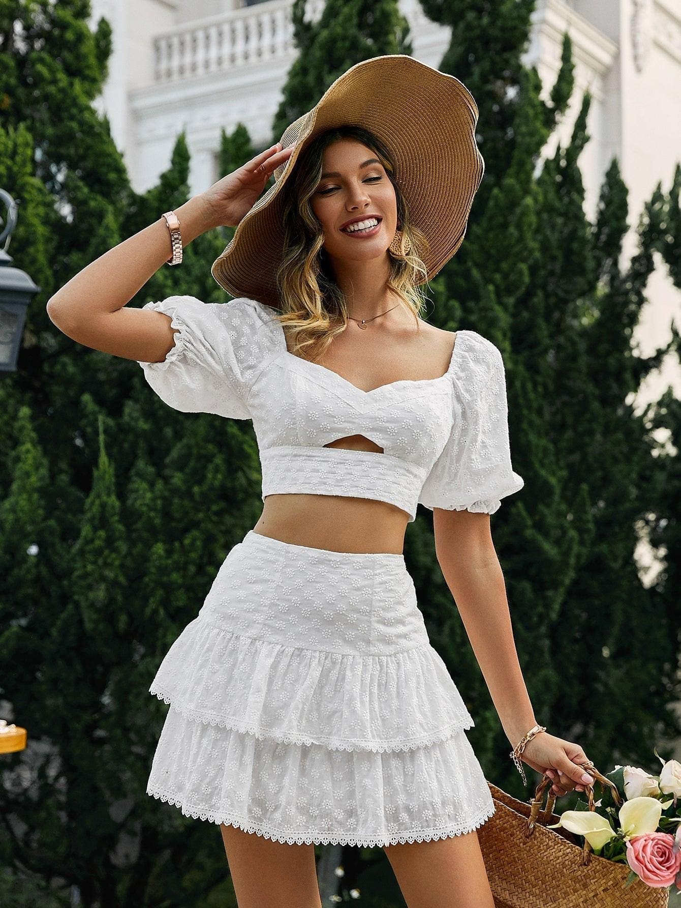 Minijupe Bohème À Volants Blancs – Image 6