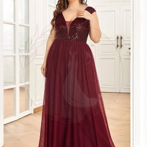 Robe de soirée en tulle à encolure en V plongeante à sequins et illusion de grande taille