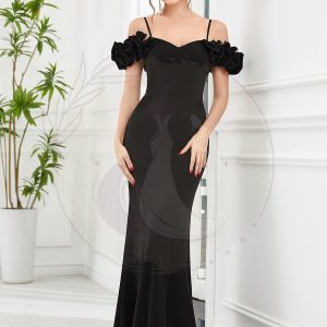 Robe de soirée moulante à bretelles fines et épaules dénudées à volants