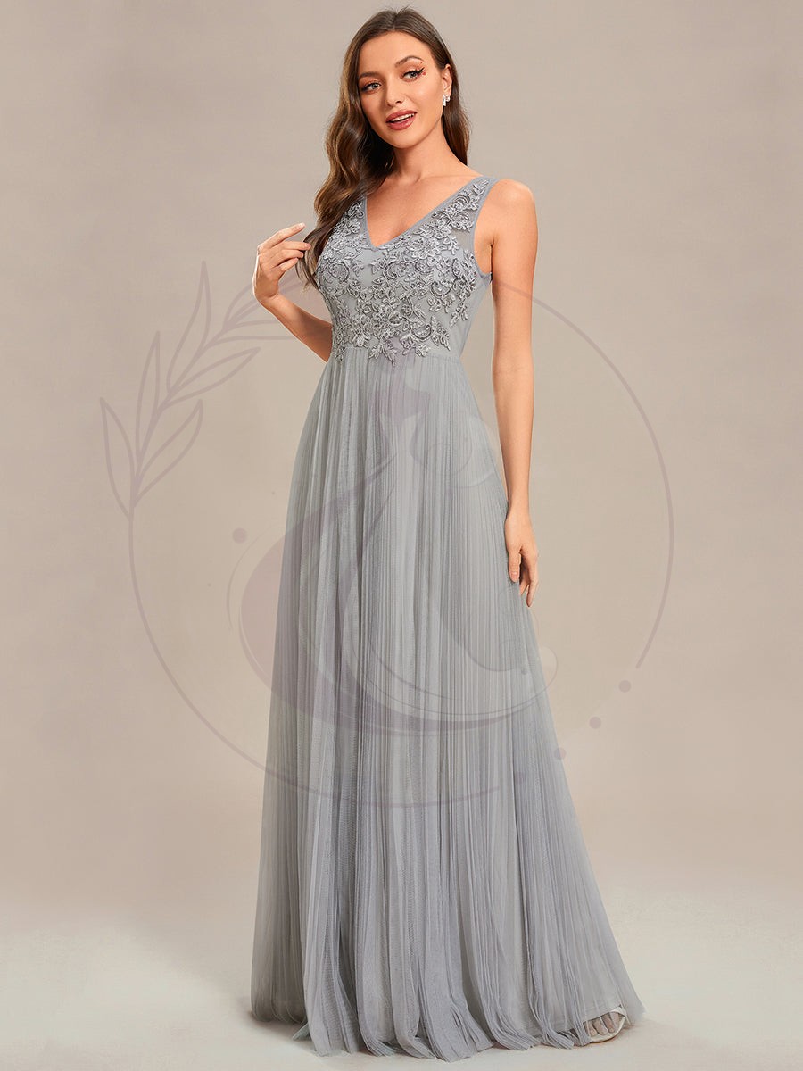 Robe de soirée en tulle trapèze sans manches avec corsage brodé d’appliques exquises – Image 5