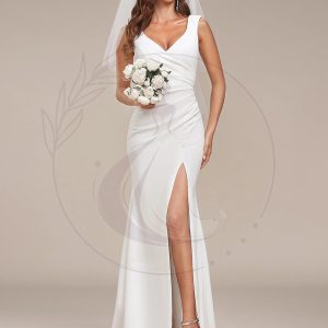 Robe de mariée ajustée et évasée en cœur froncée sans manches