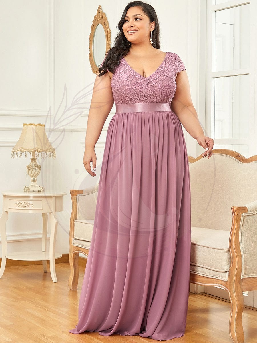 Robe de Mère de Mariée en Dentelle à Manches Courtes de Grande Taille – Image 2