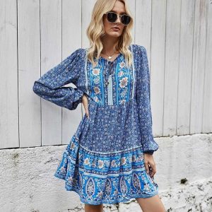 Hippie robe bohème chic bleue ciel courte imprimé de fleurs