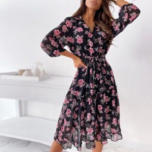 Robe Noire À Fleurs Roses