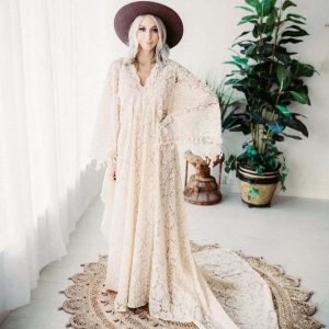 Robe longue bohème blanche grande taille en dentelle