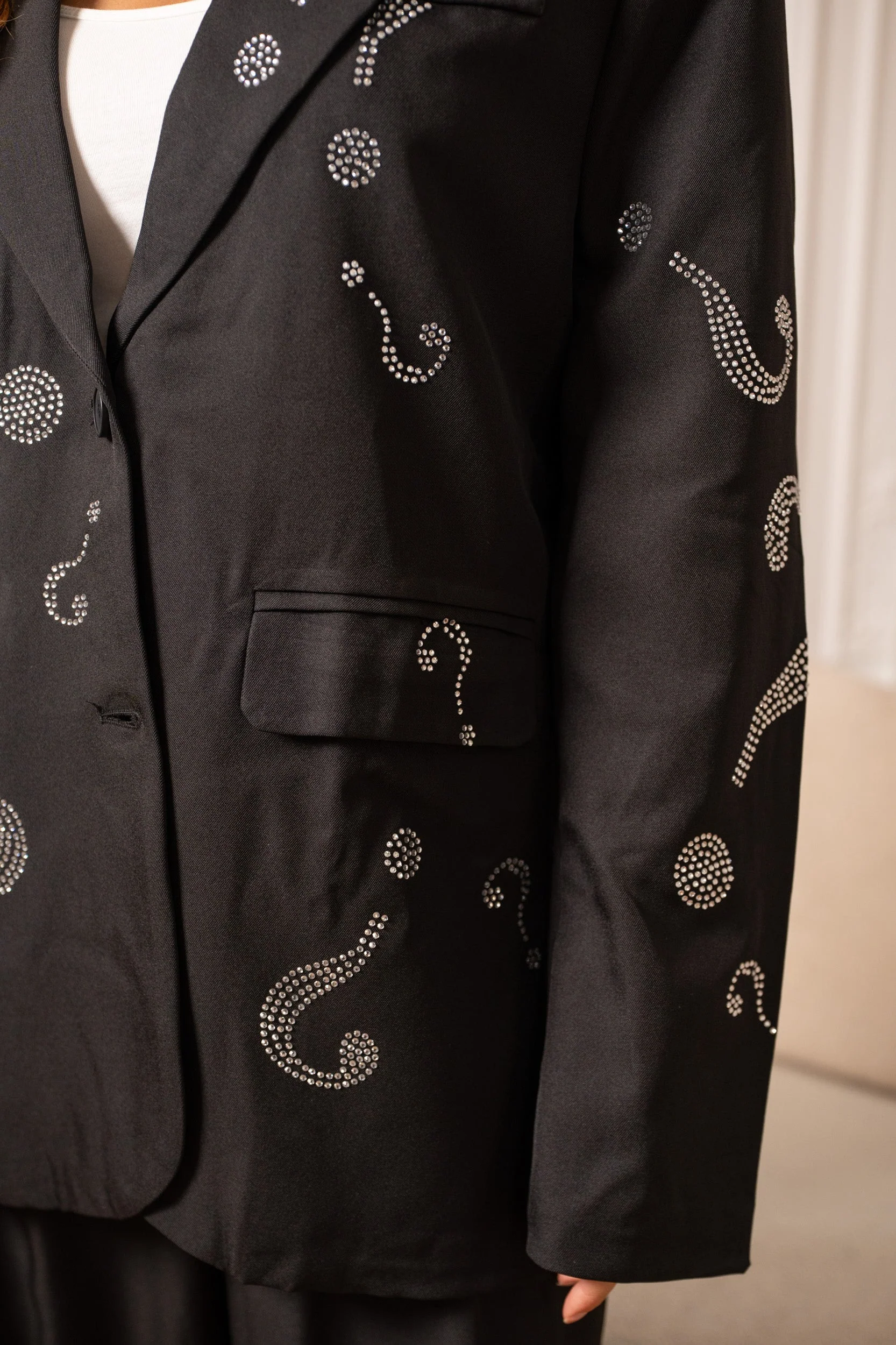 Blazer oversize à strass Hazal – Image 5