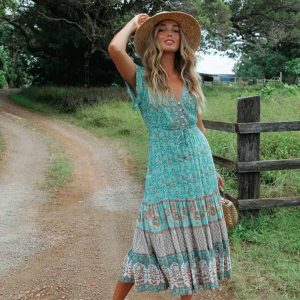 Robe longue bohème hippie verte avec boutons à l’avant