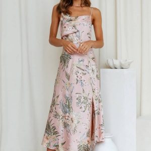 Robe De Printemps Pour Mariage Champêtre Invitée