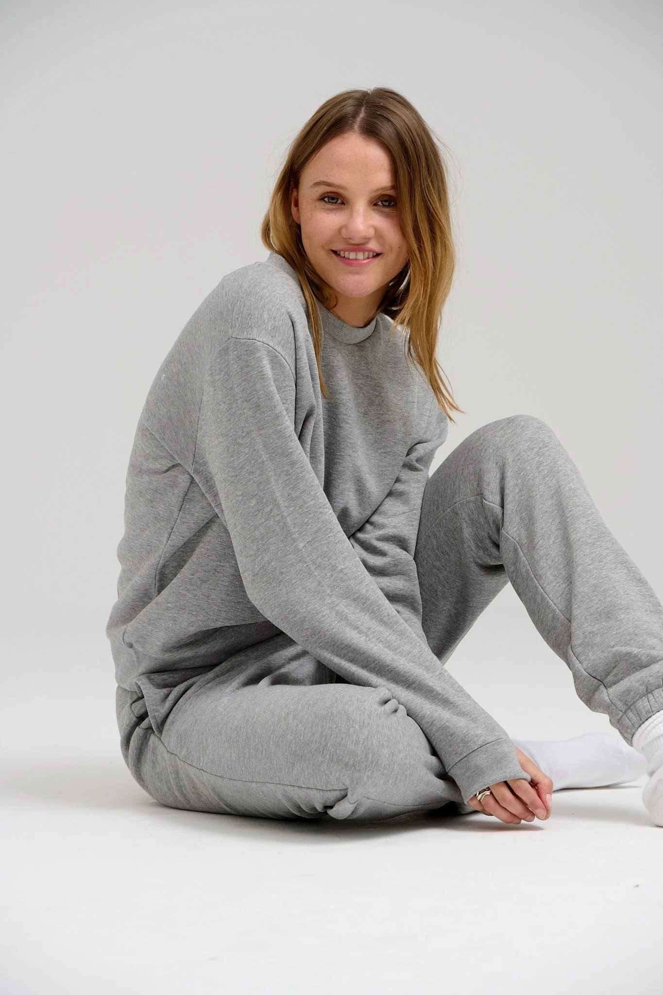 Sweat de base d'équipage - mélange gris clair – Image 2